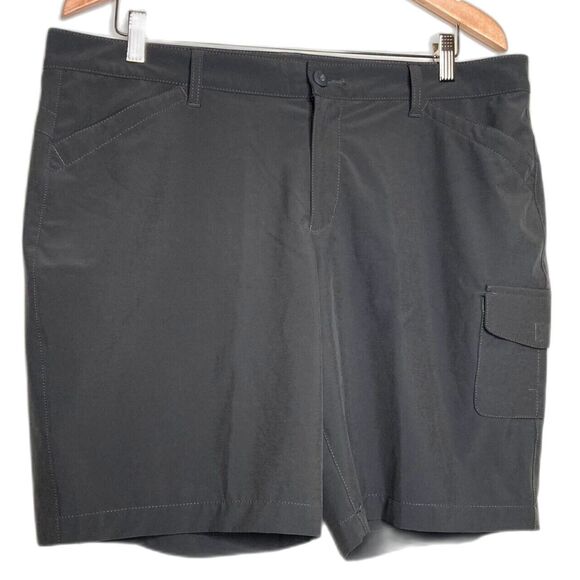 Eddie Bauer Women's size 16 Gray Adventure Cargo Shorts - Picture 1 of 9